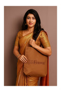 Firme tote bag in solid color with two handles and a spacious interior.