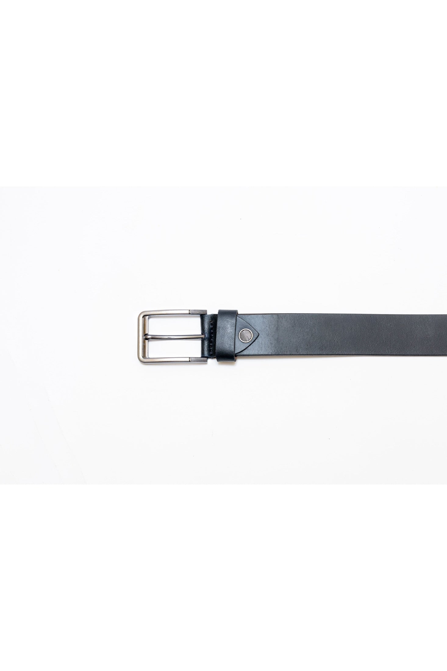 Mens Leather Belt With Fix Buckel | Genuine Leather Belt For Men (Fit Upto 46 Inches, Black ).