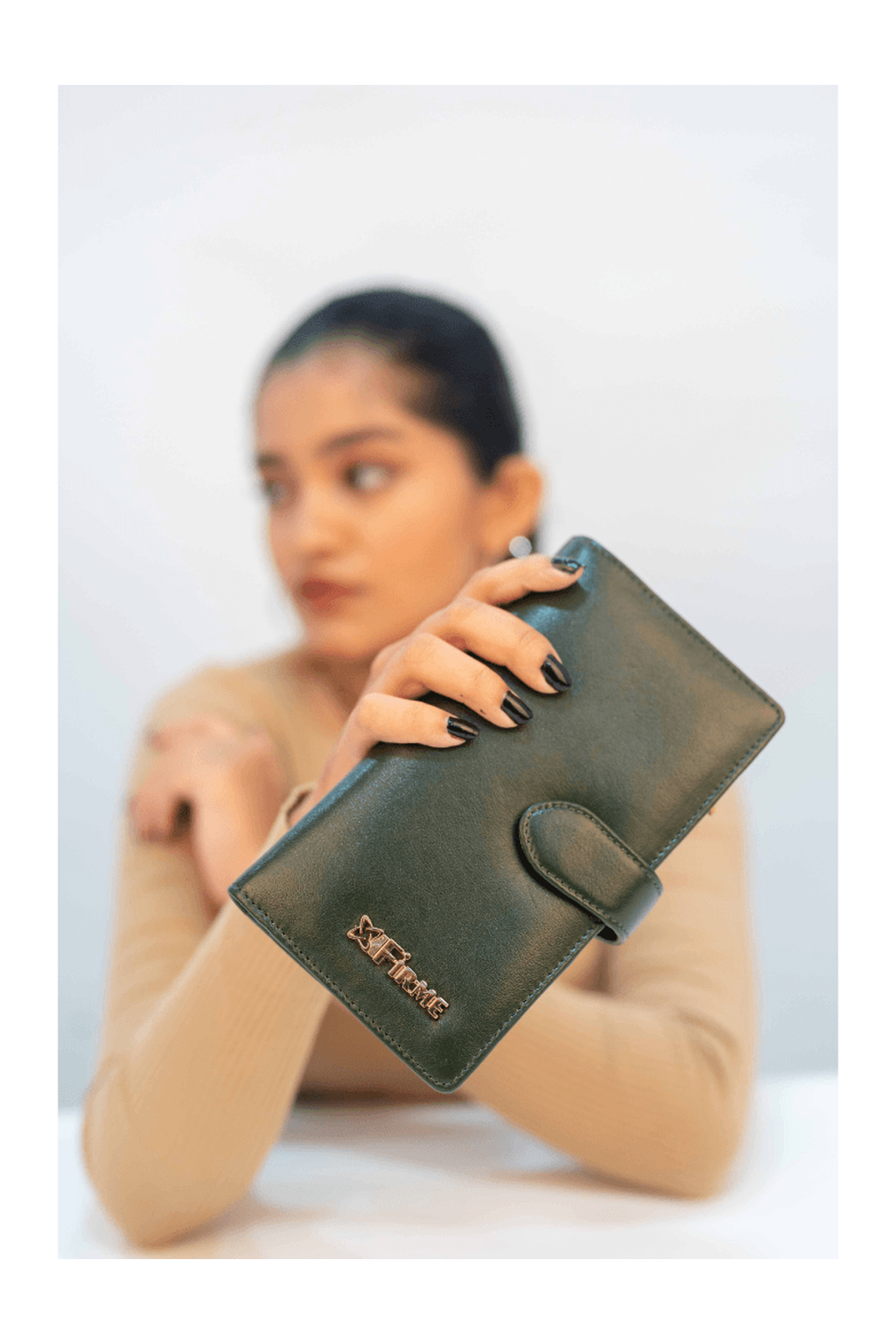 Snatch Leather Women’s Clutch.