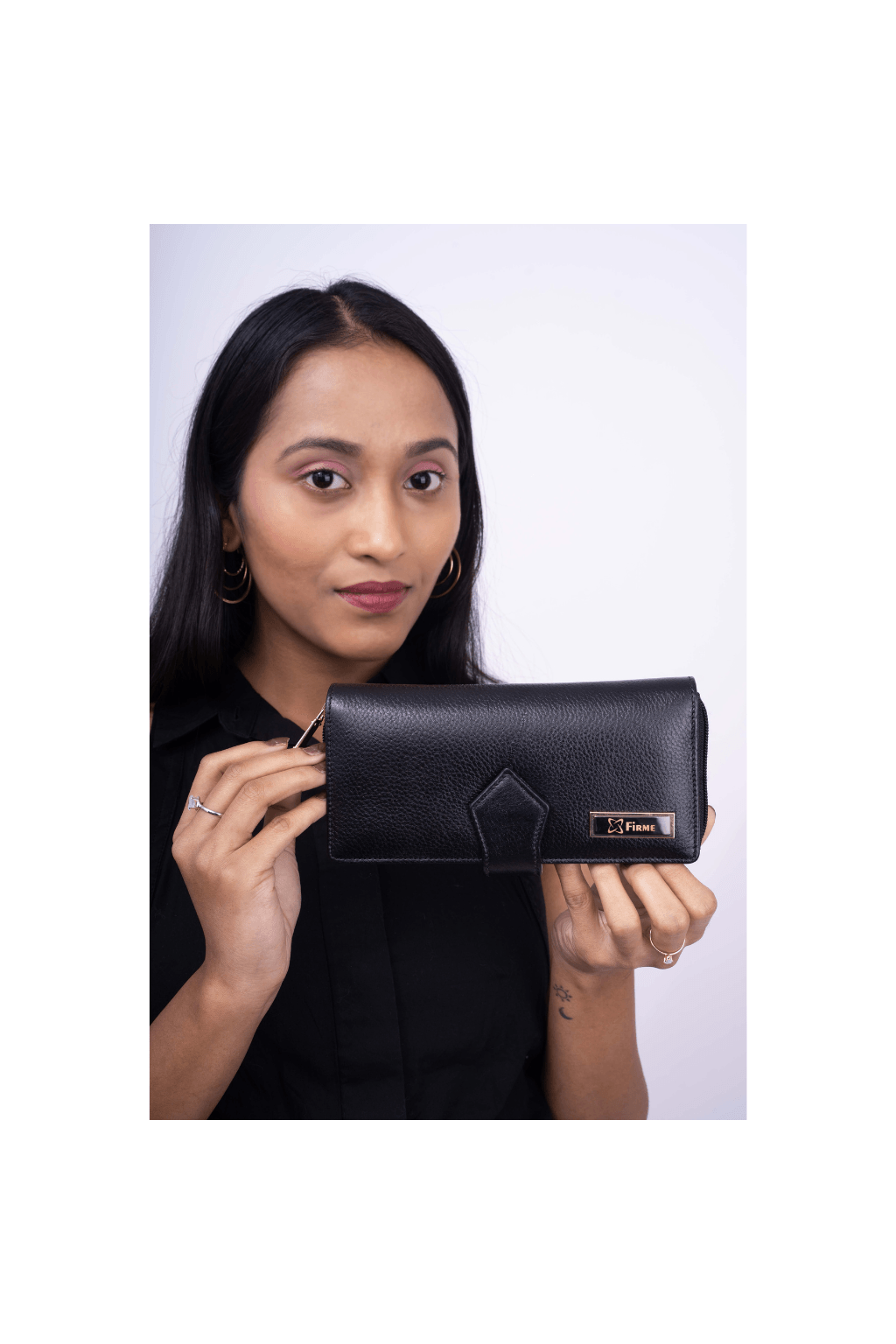 Grab Leather Women’s Clutch.