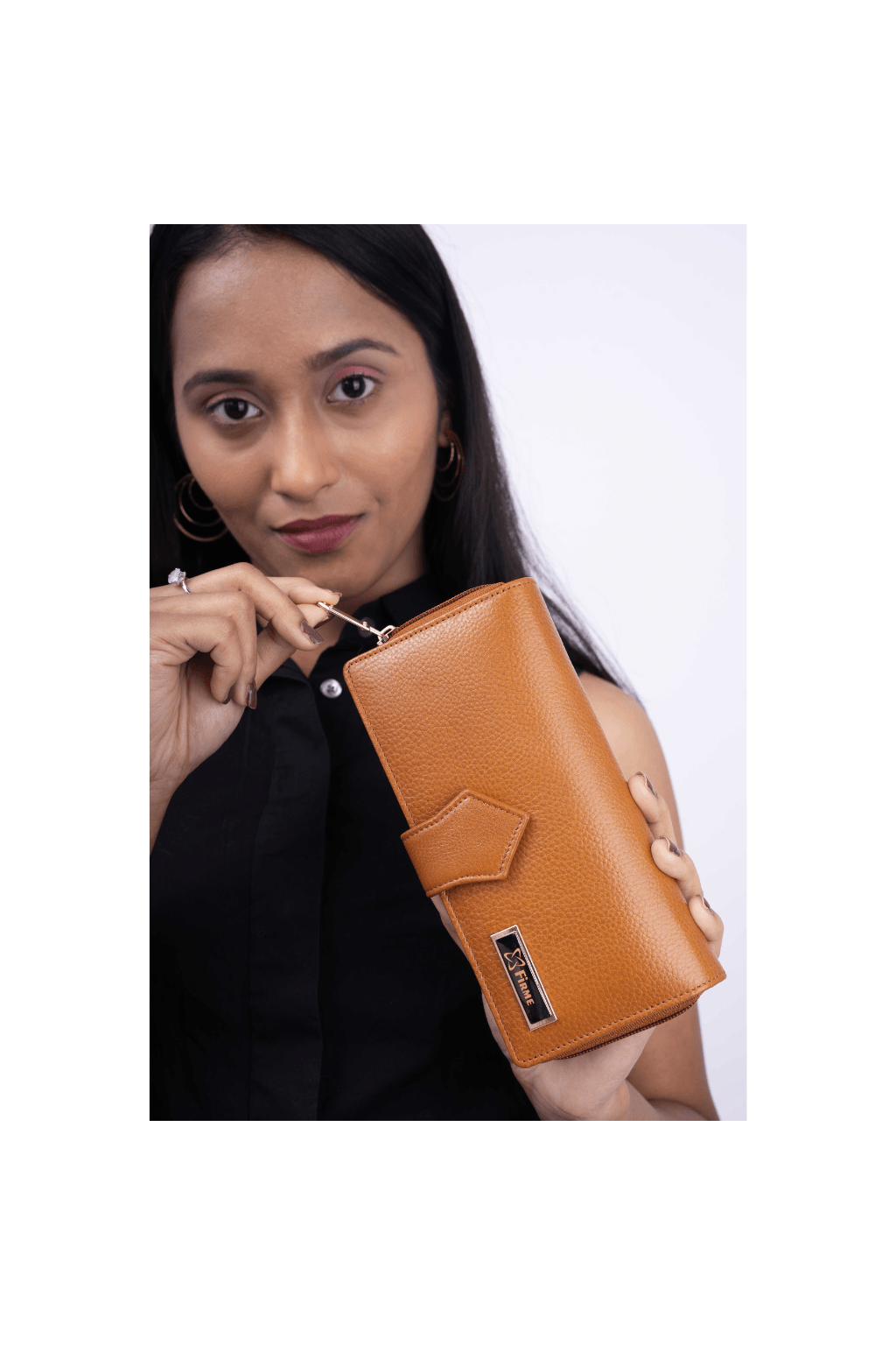 Grab Leather Women’s Clutch - Firmebags