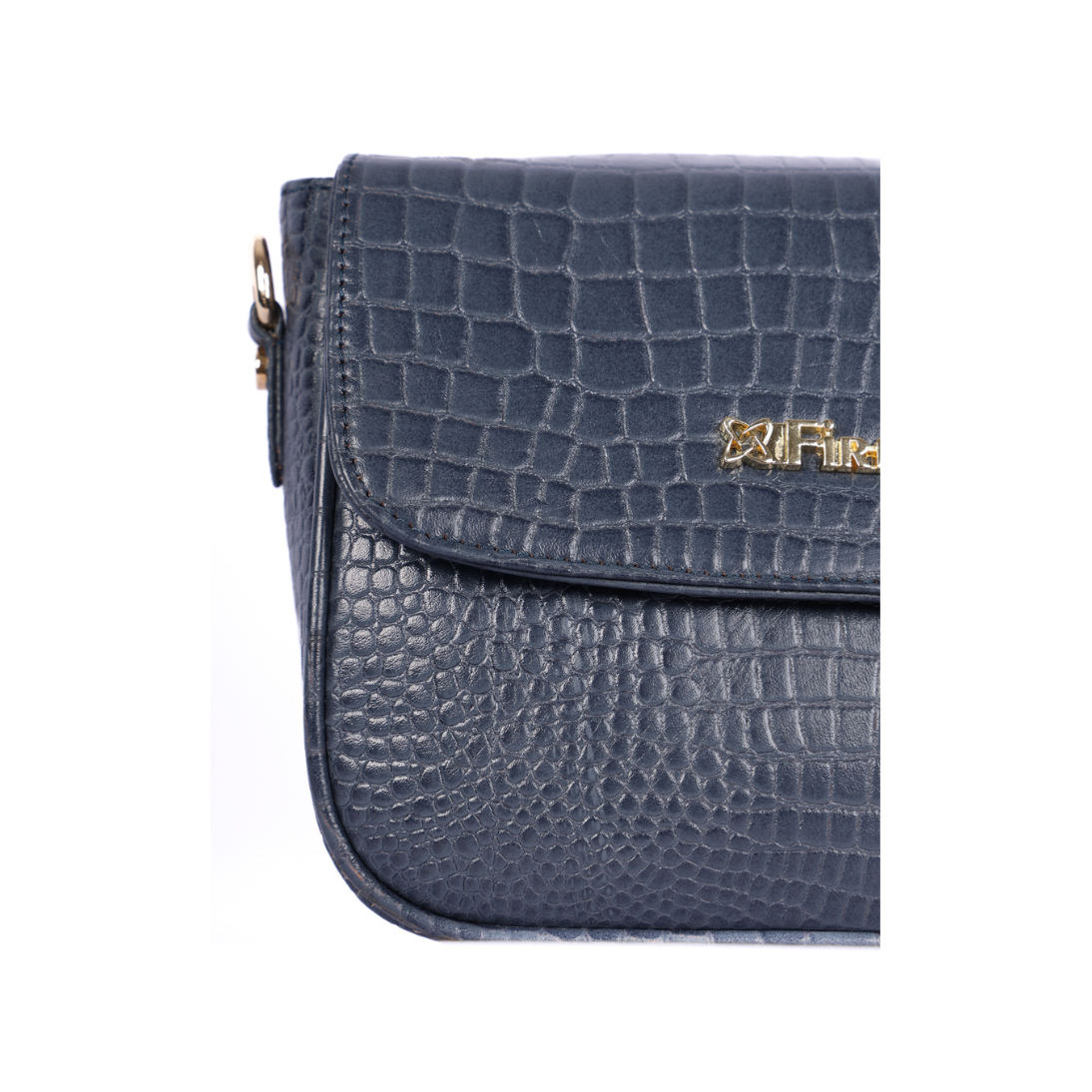 Croco Women’s Genuine Leather Sling Bag – Lightweight, Waterproof, Compact Design