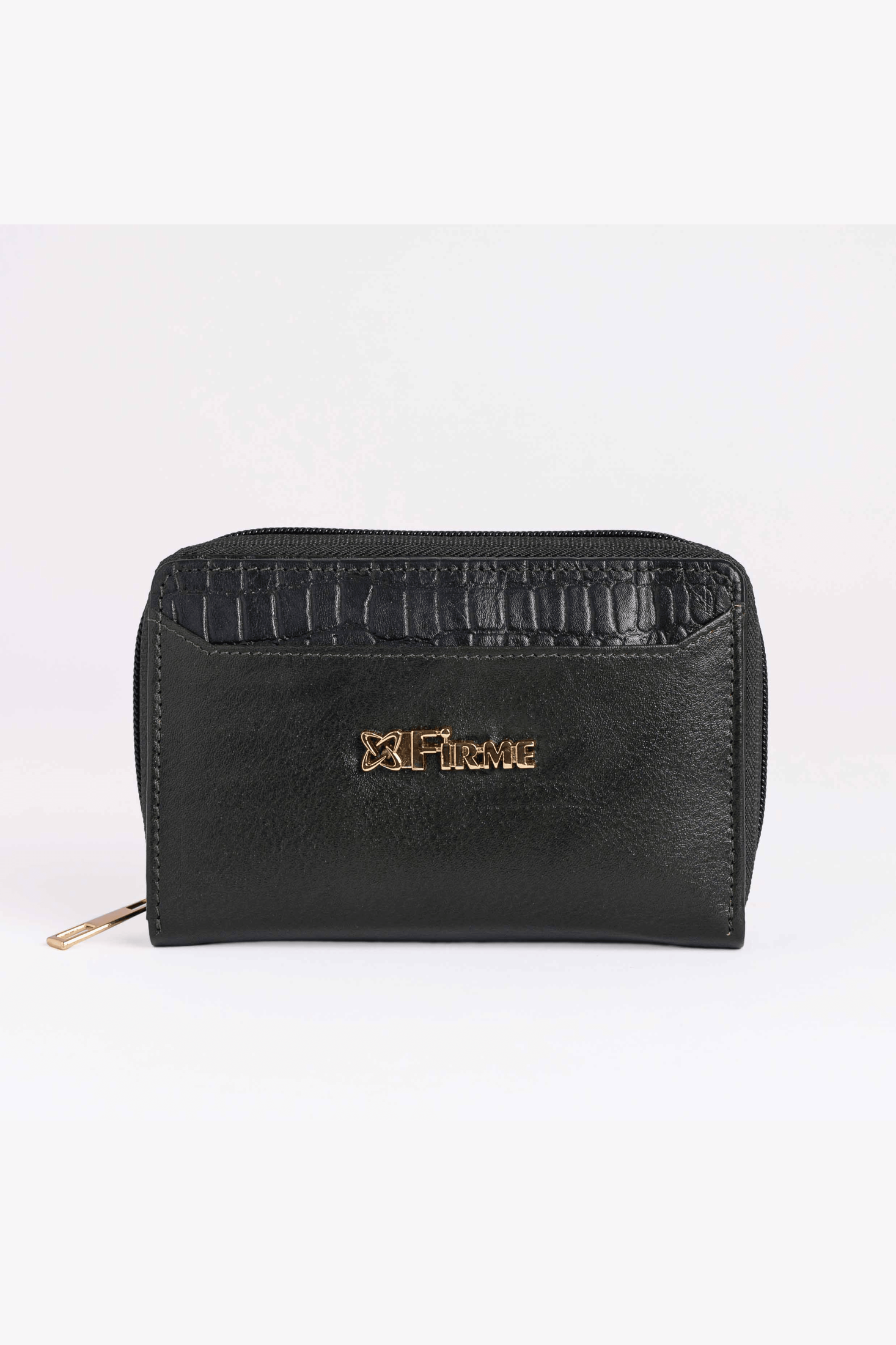 Hug Leather Women’s Clutch.