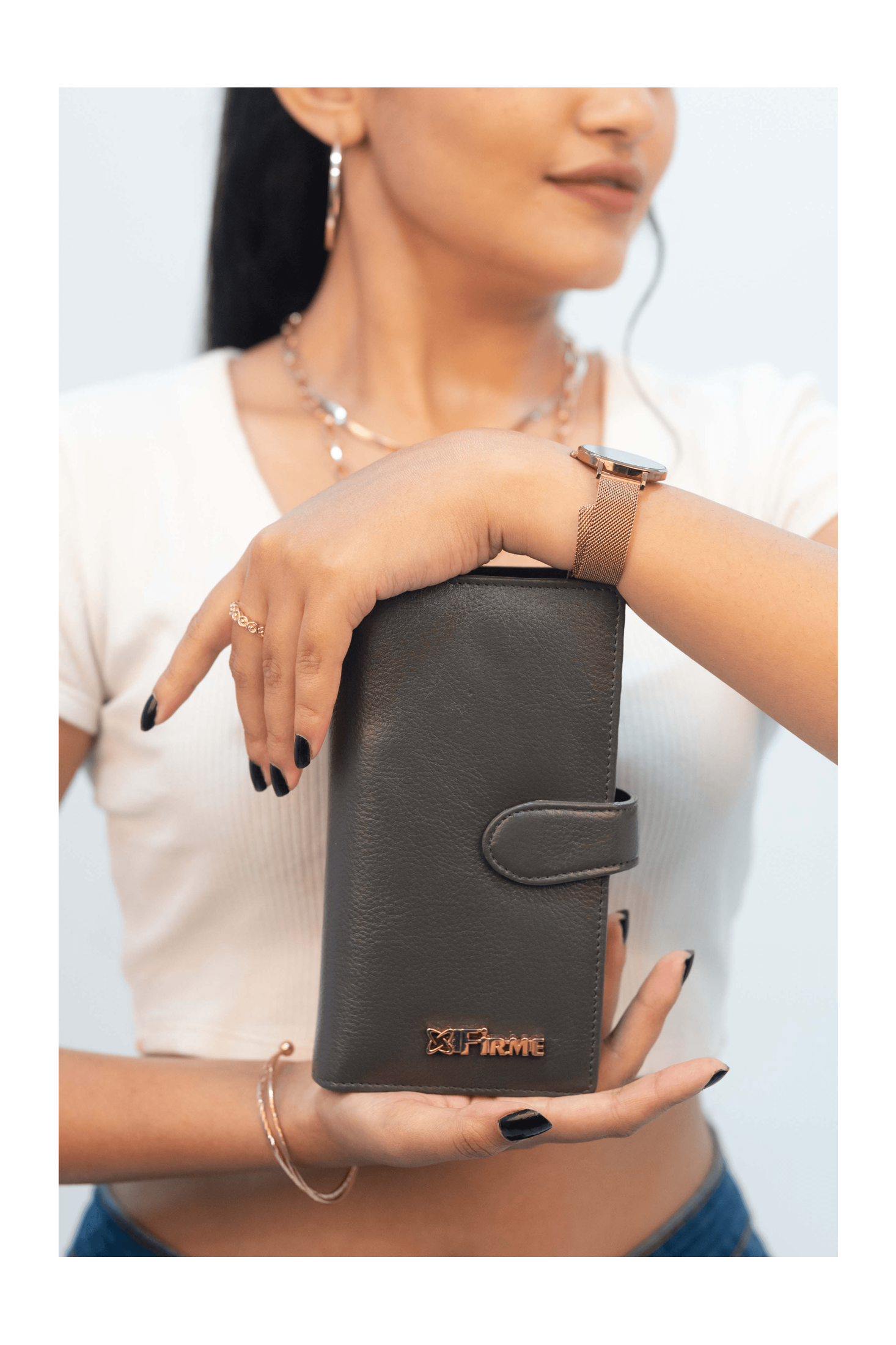 Snatch Leather Women’s Clutch - Firmebags