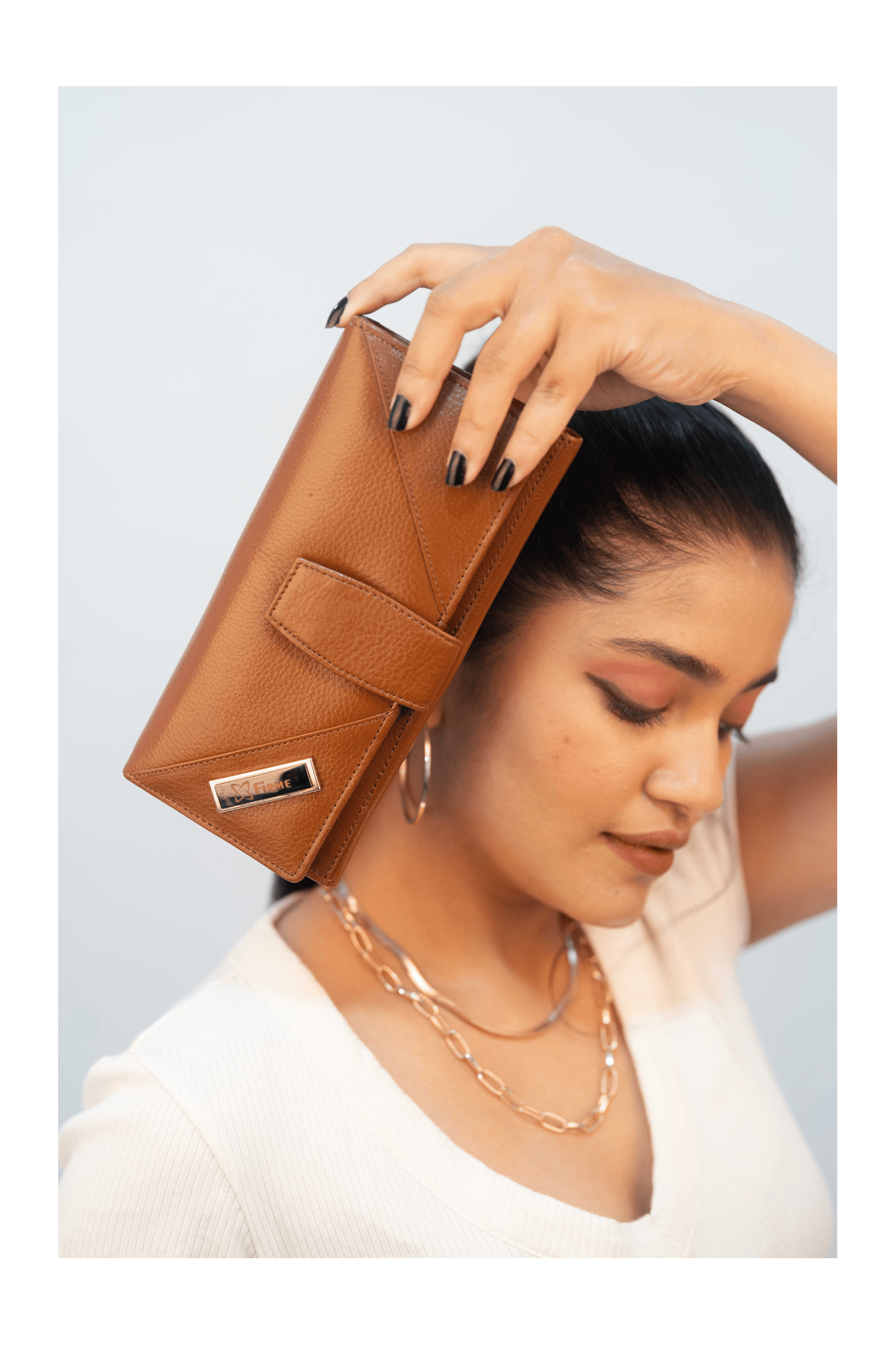 COUCH WOMENS LEATHER  CLUTCH - Firmebags