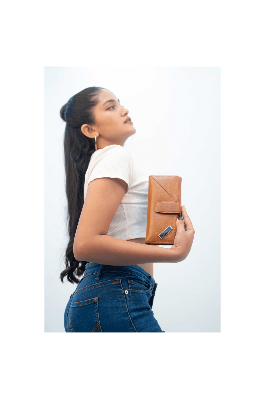 COUCH WOMENS LEATHER  CLUTCH - Firmebags