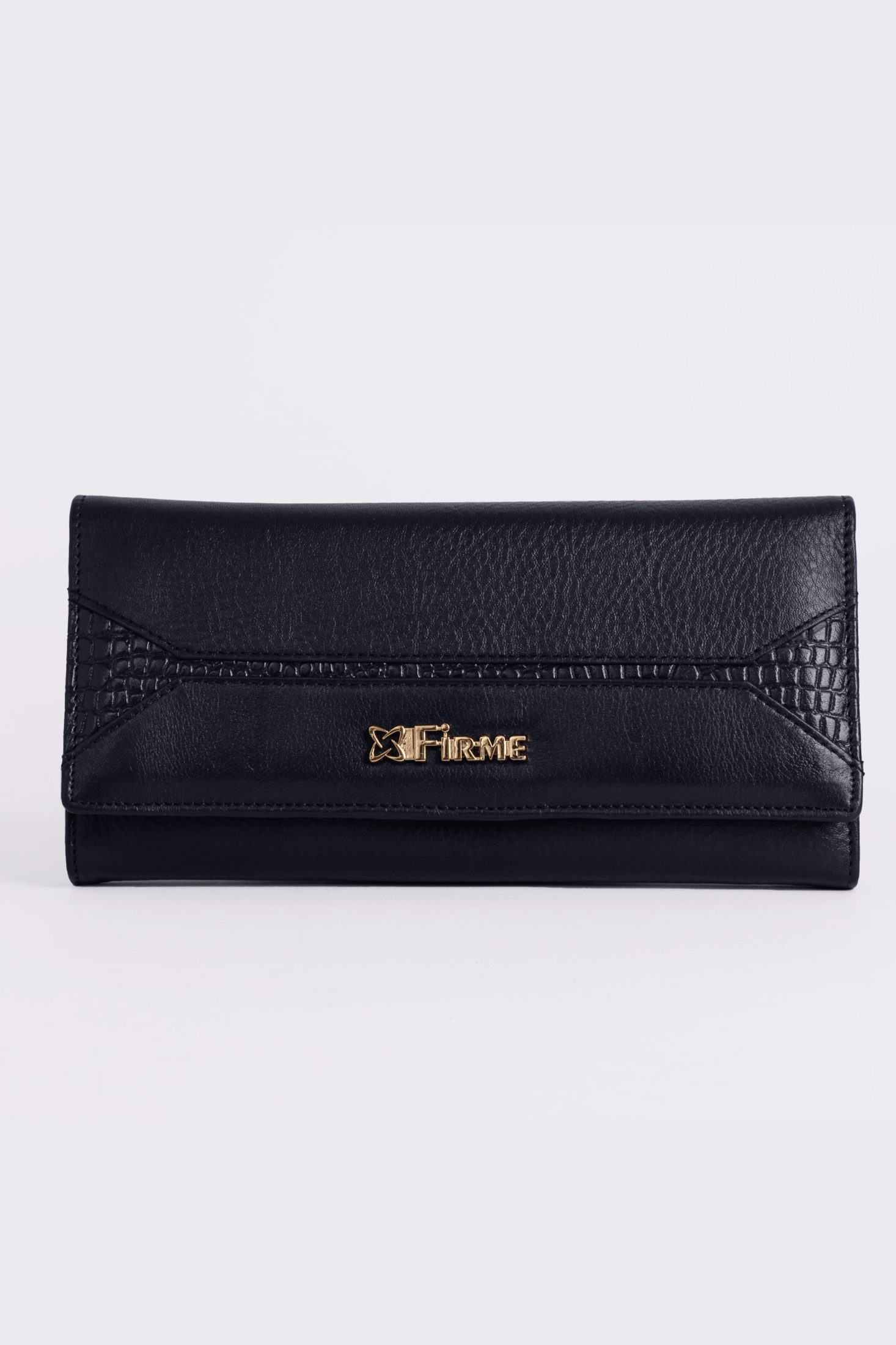 Bagie Leather Women’s Clutch.