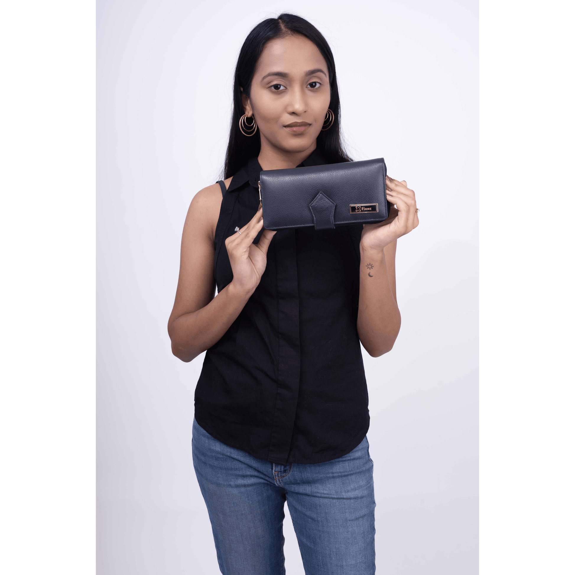 Grab Leather Women’s Clutch - Firmebags