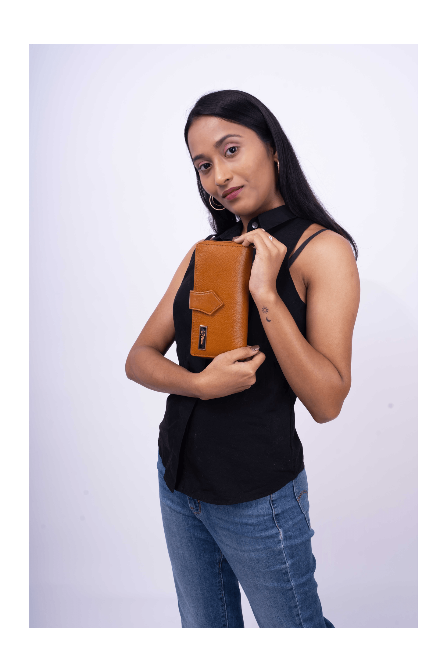 Grab Leather Women’s Clutch - Firmebags