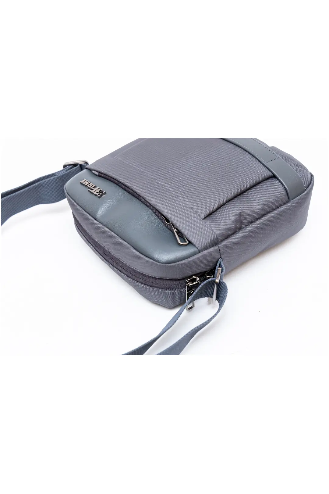 Pixel Small Slngle Pocket Sing Bag.