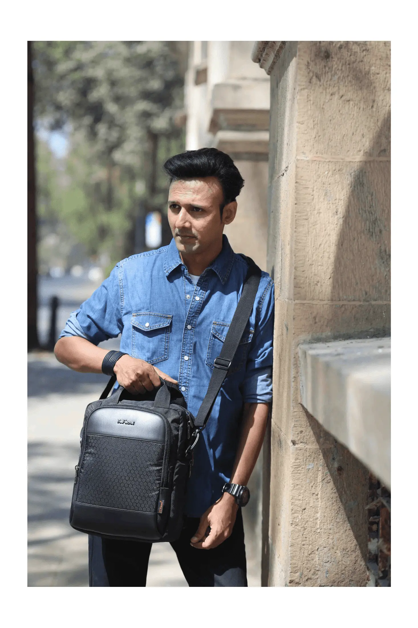 Firme Hive 2 In 1 BackPack Men - Convertible Backpack For Office.