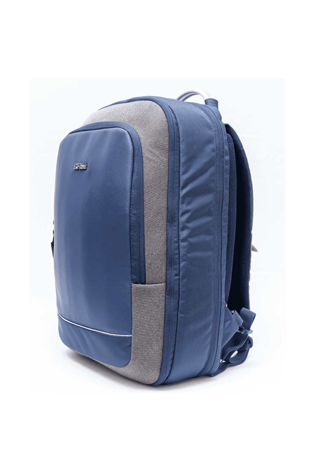 Alumi Travel Backpack for Men & Women 41L Expandable Clothing Pocket.